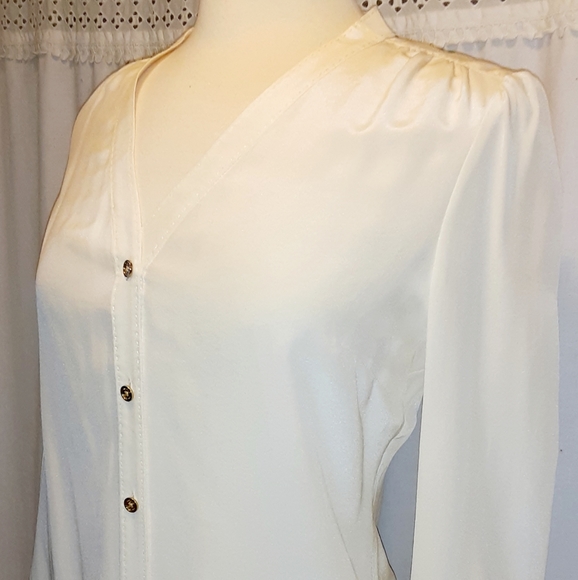 Tory Burch Tops - NWT Tory Burch Blouse Size6 Jayden Blouse 100% Sil